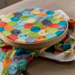 How to Quilt by Hand Image